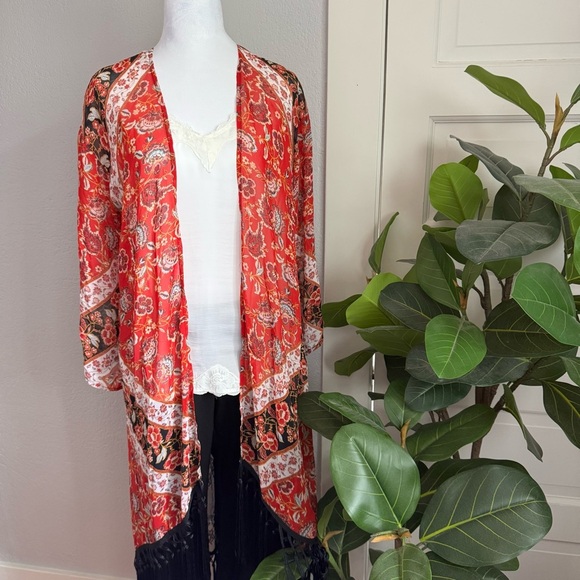 Xhilaration Jackets & Blazers - Xhilaration Red and Black Kimono Jacket with Floral Design